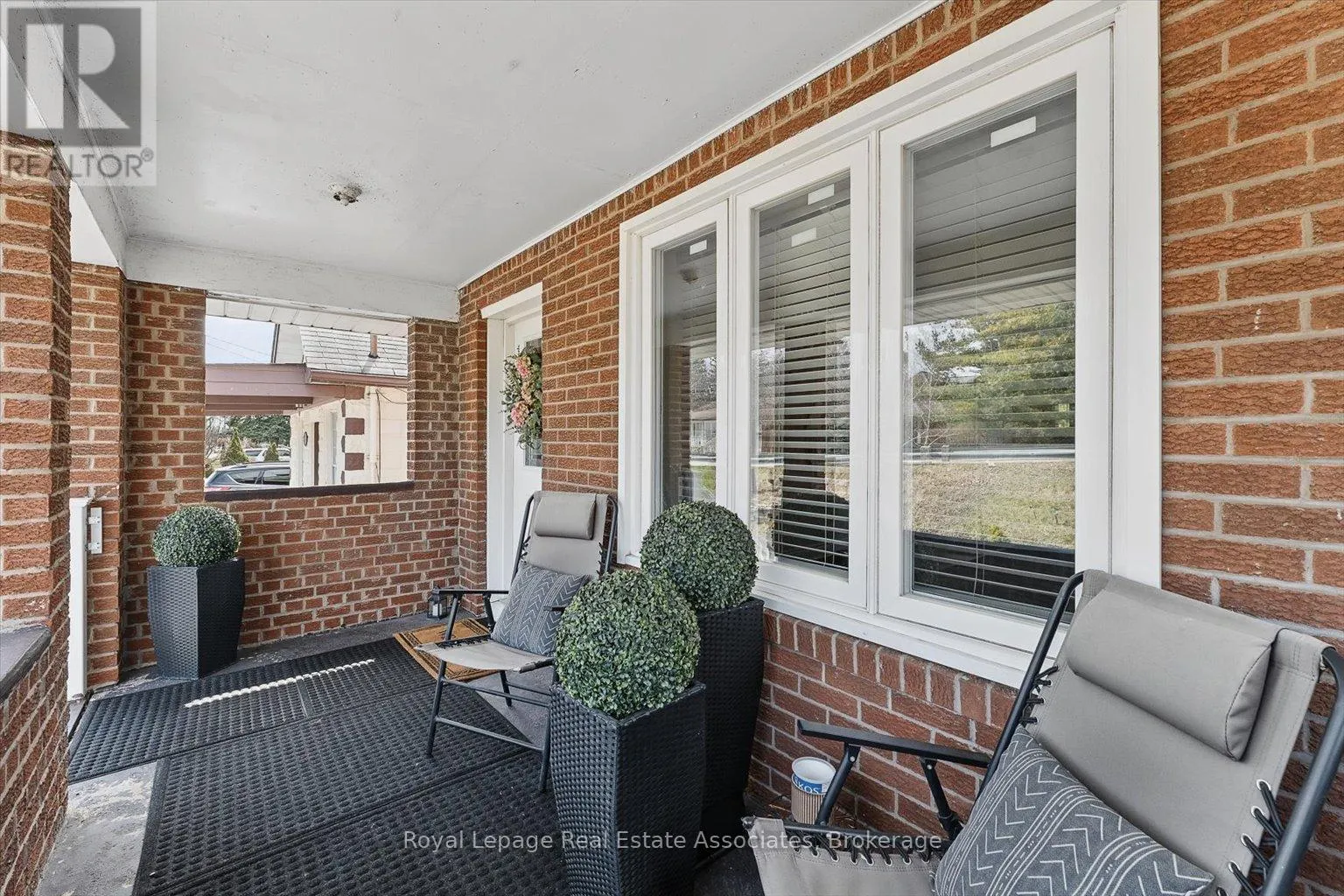 1106 HAIG BOULEVARD