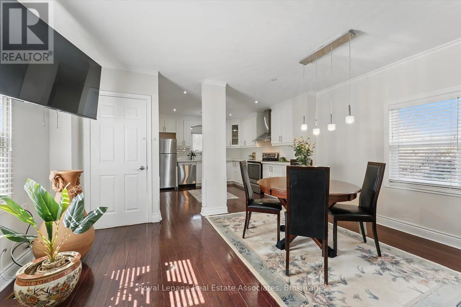 1106 HAIG BOULEVARD