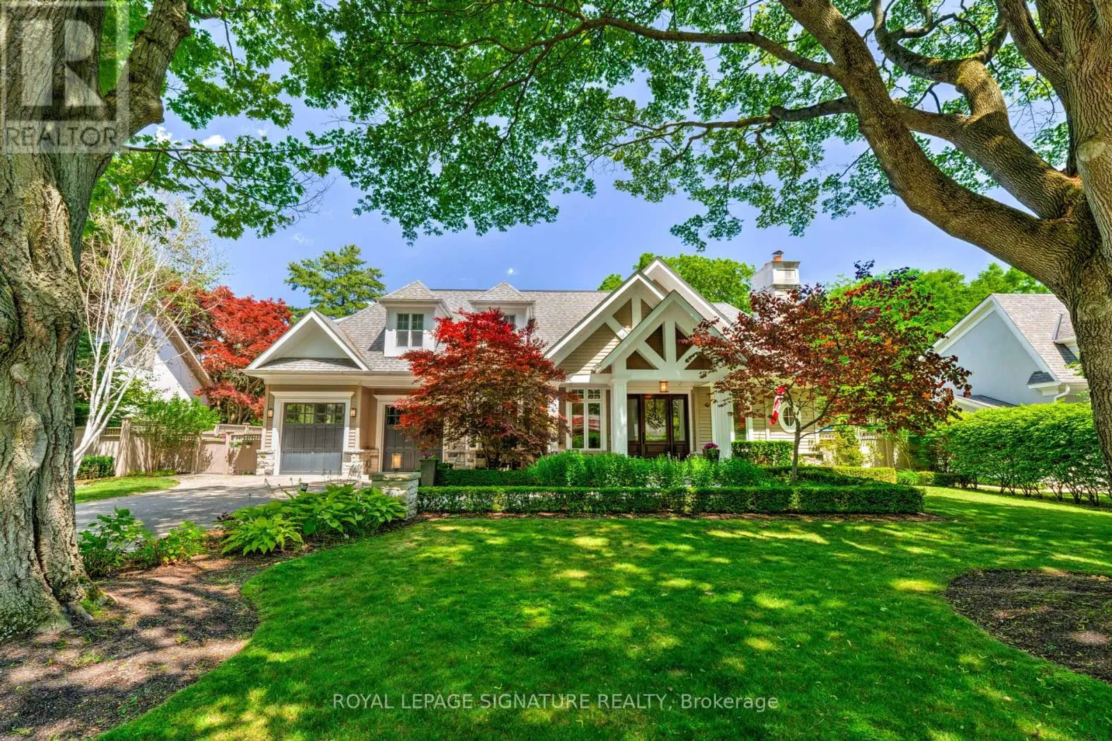 71 ENNISCLARE DRIVE W