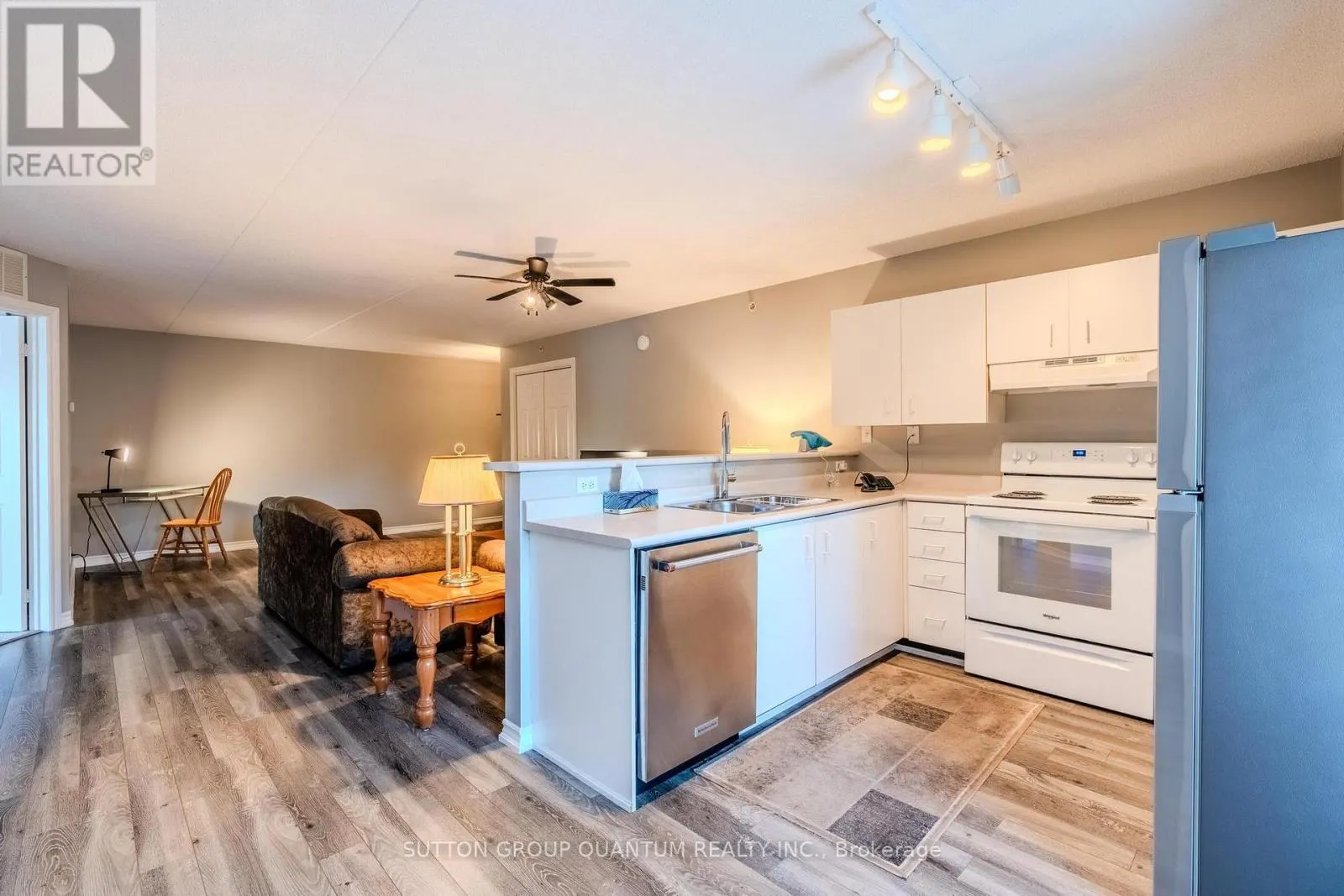 112 - 4013 KILMER DRIVE