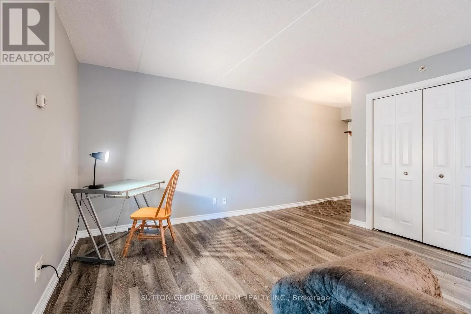 112 - 4013 KILMER DRIVE