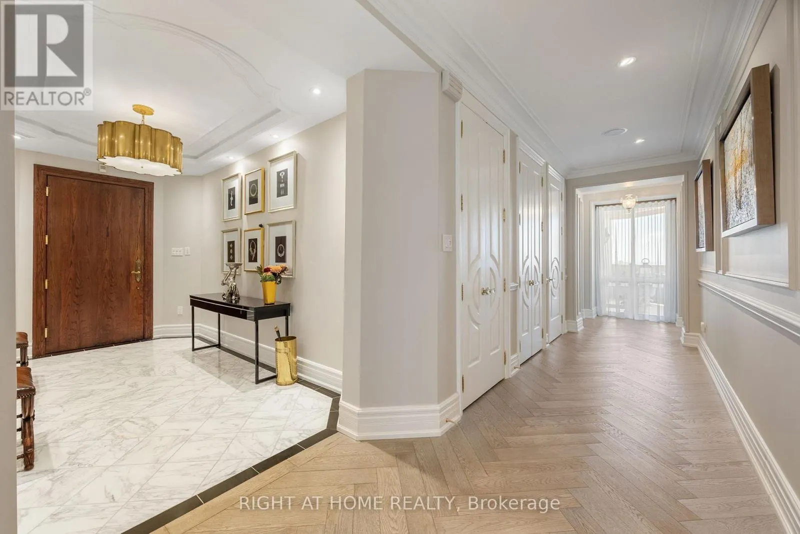 PH1501 - 2287 LAKE SHORE BOULEVARD W