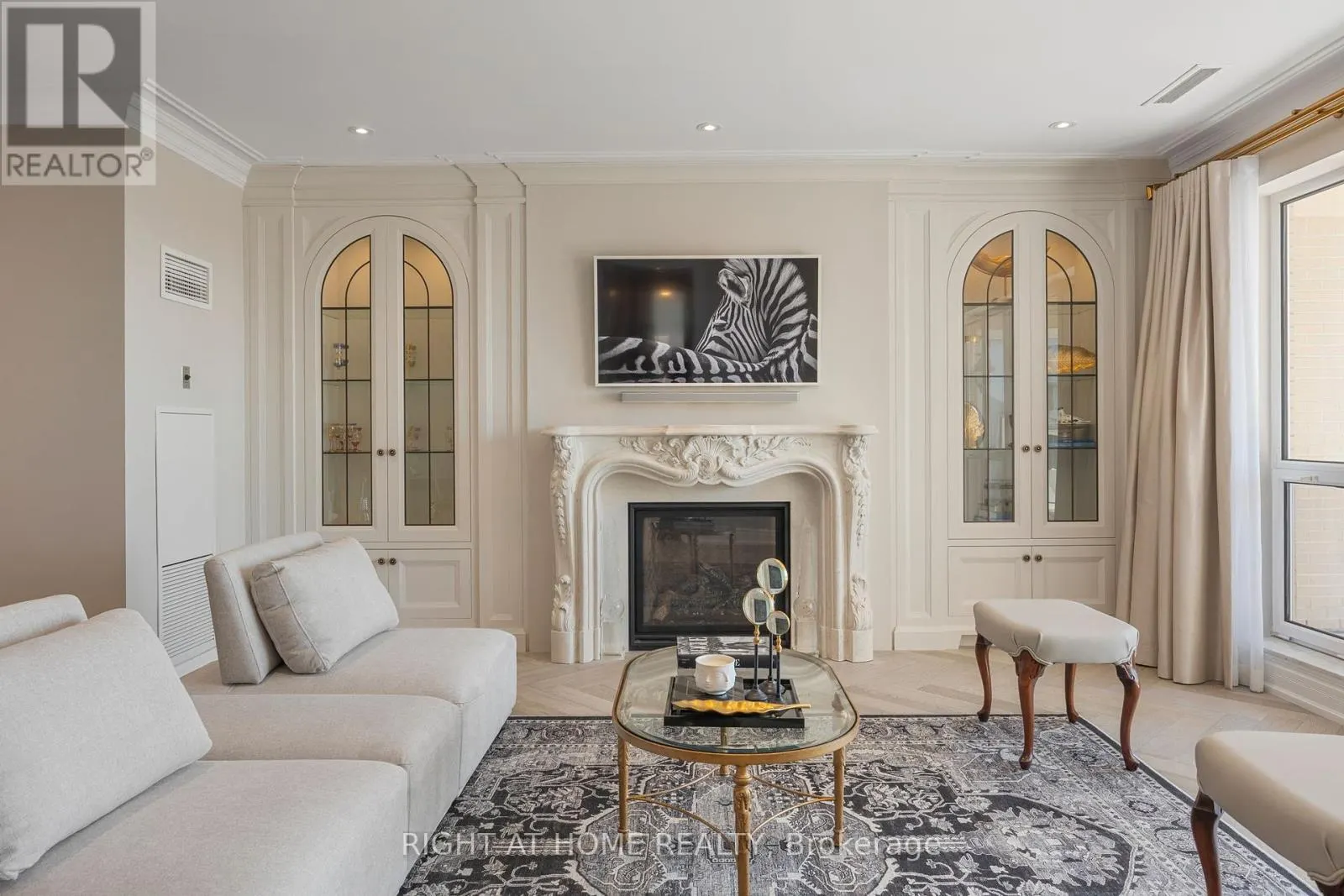 PH1501 - 2287 LAKE SHORE BOULEVARD W