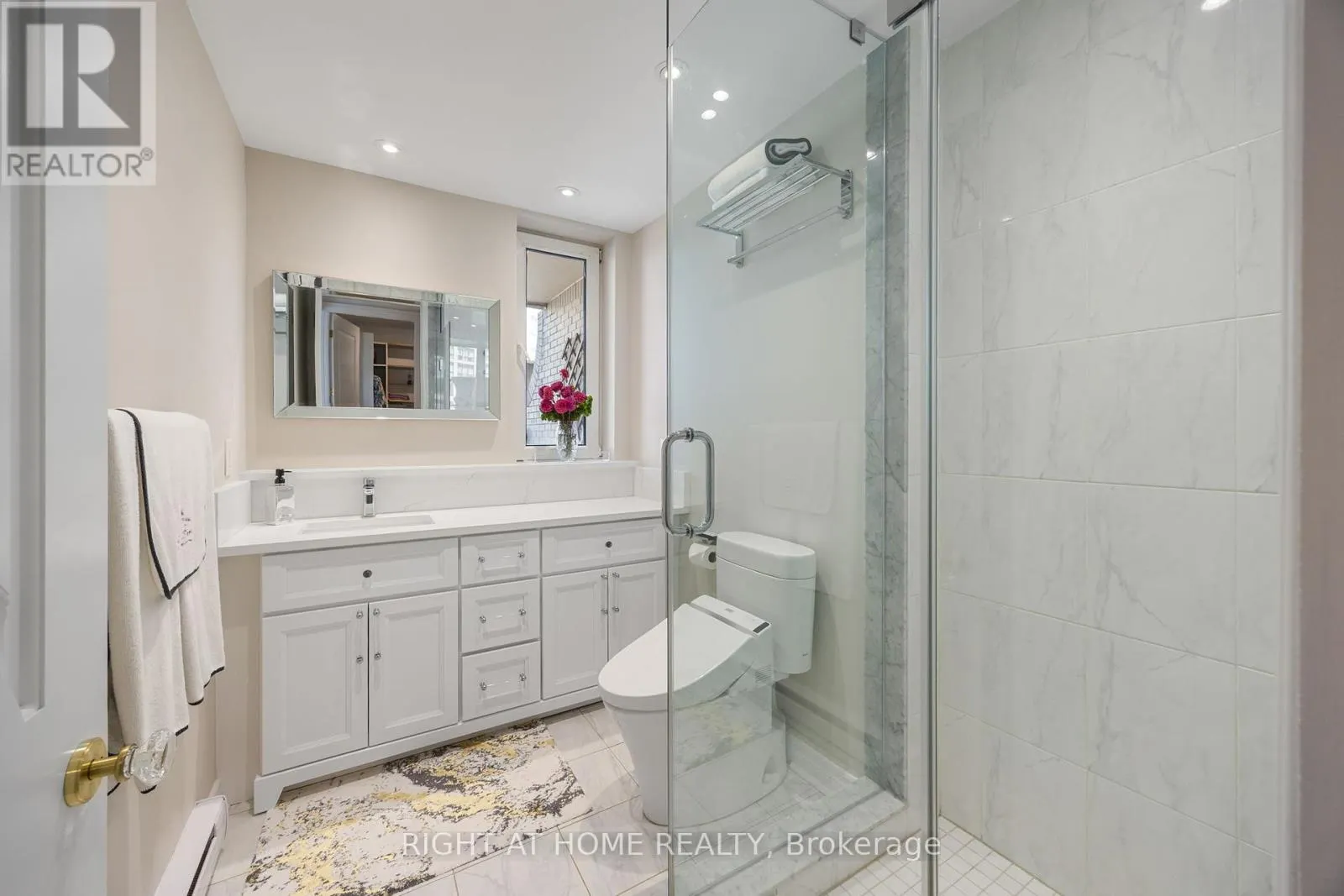 PH1501 - 2287 LAKE SHORE BOULEVARD W