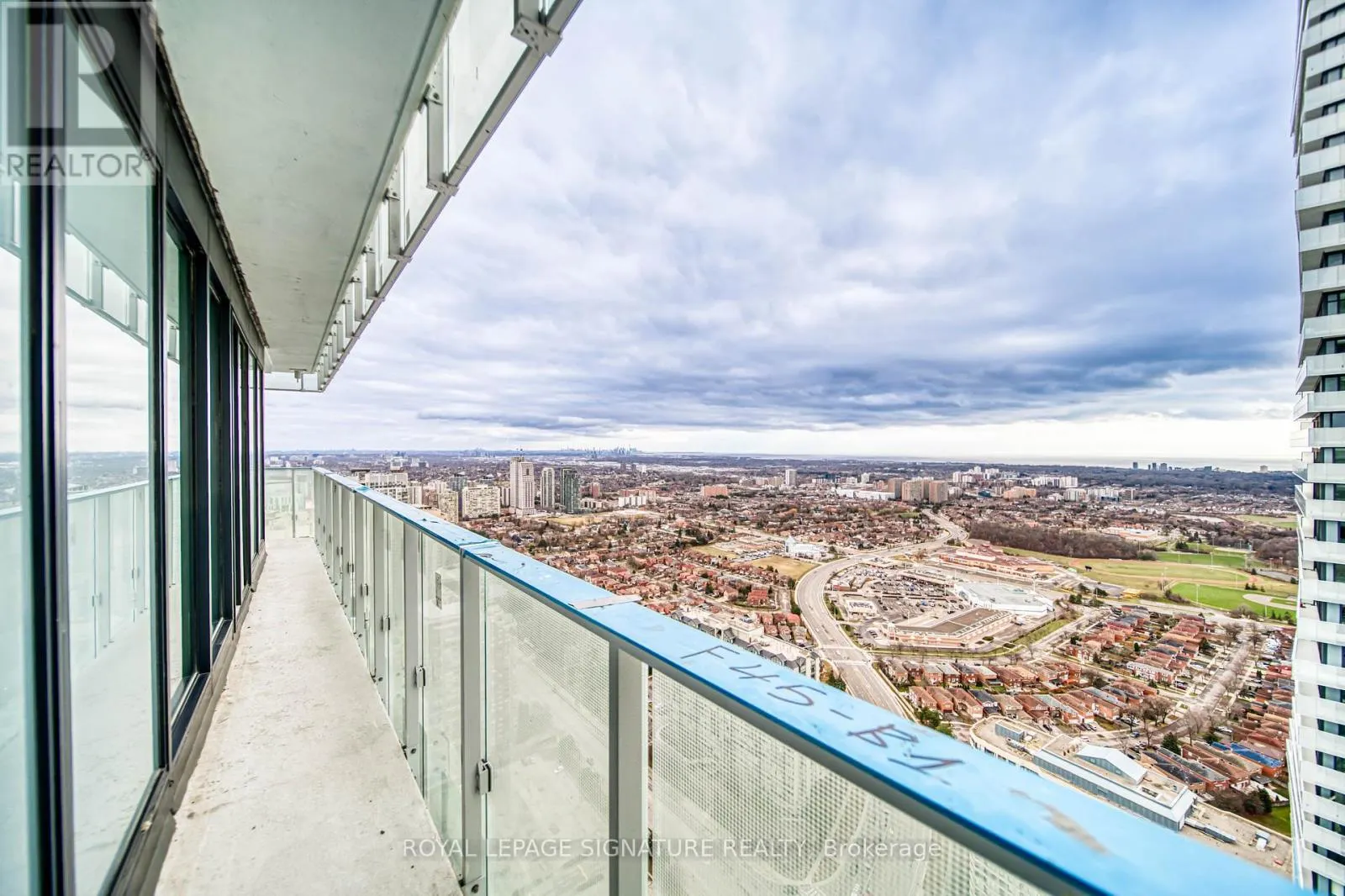 4503 - 3900 CONFEDERATION PARKWAY