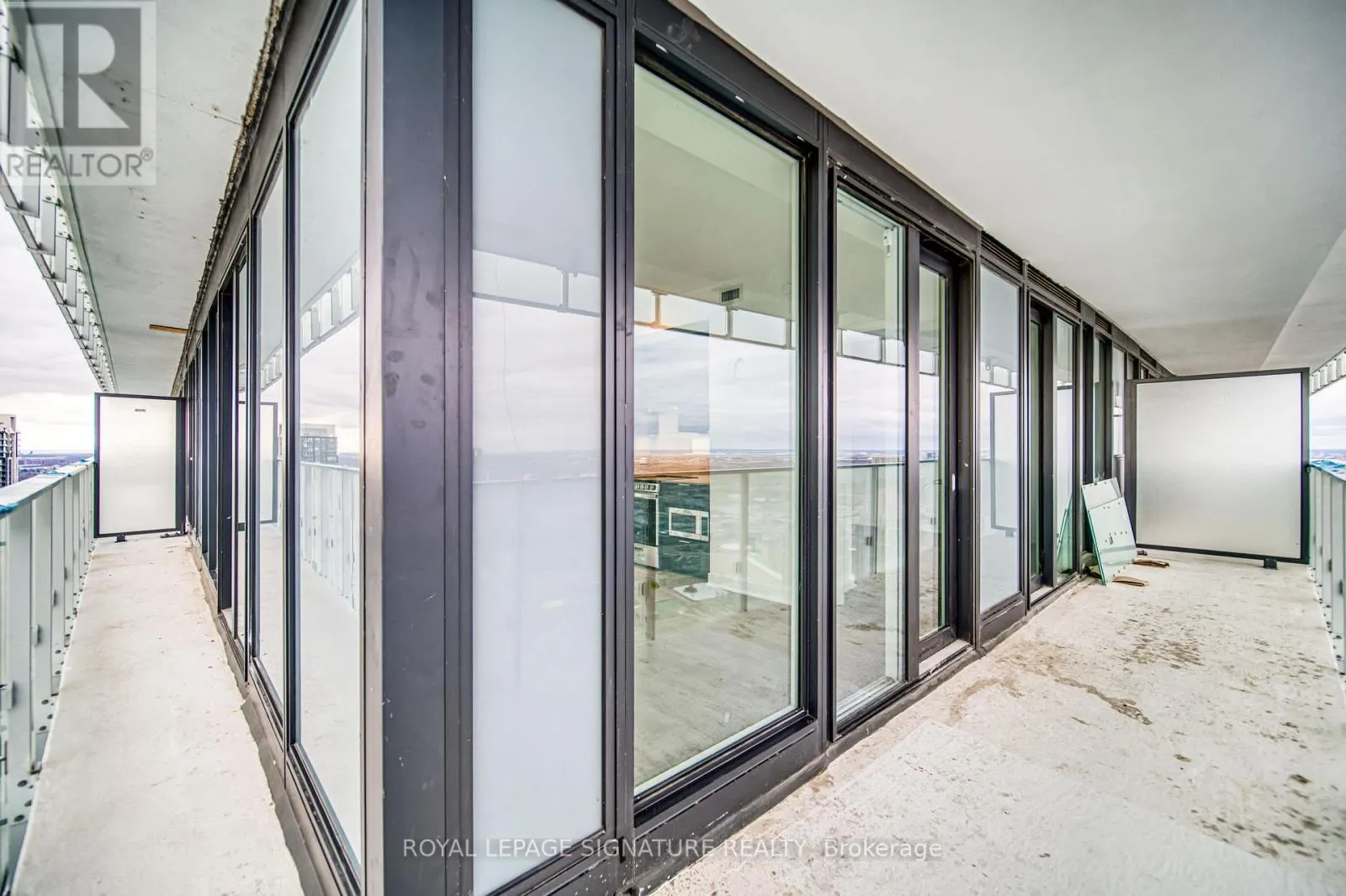4503 - 3900 CONFEDERATION PARKWAY