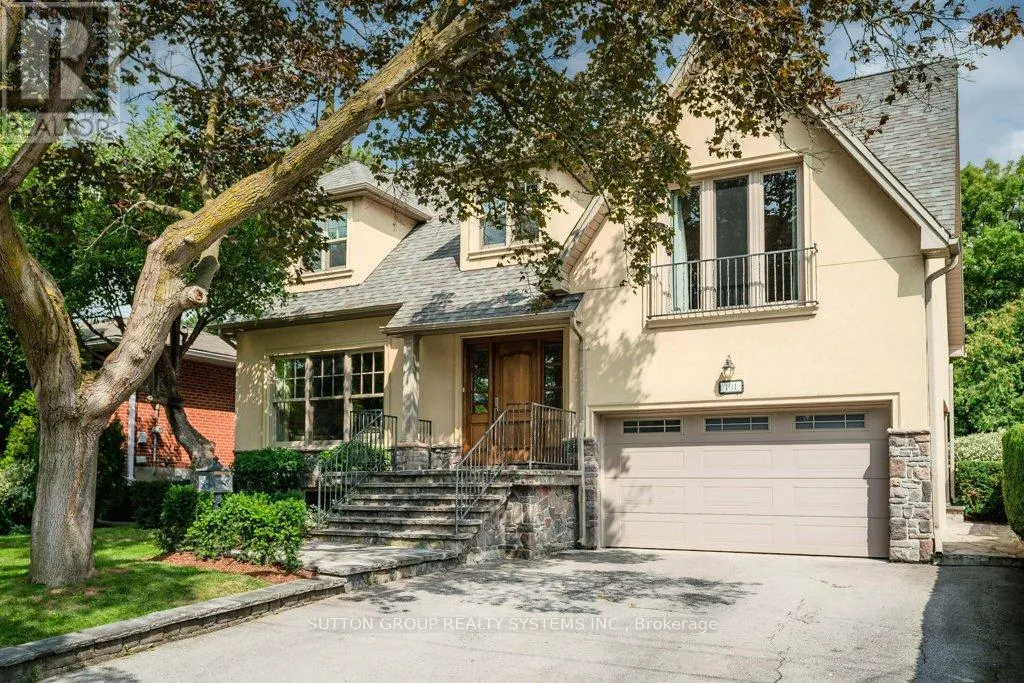 101 PERRY CRESCENT