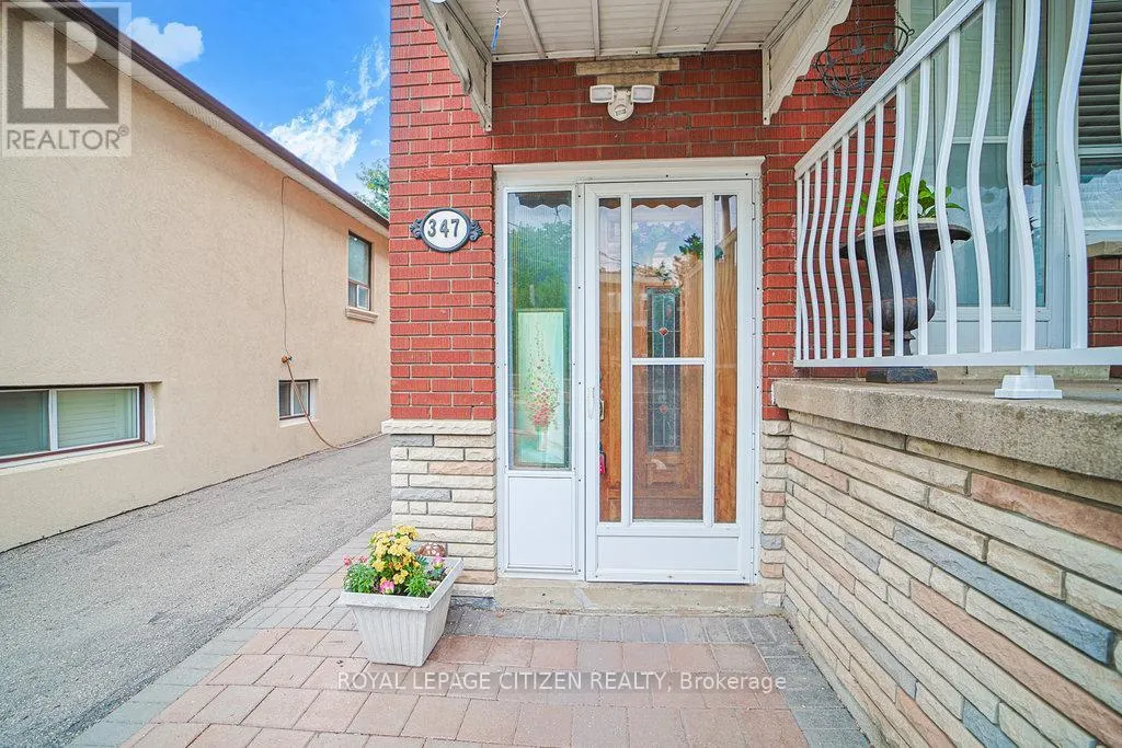 347 HARVIE AVENUE