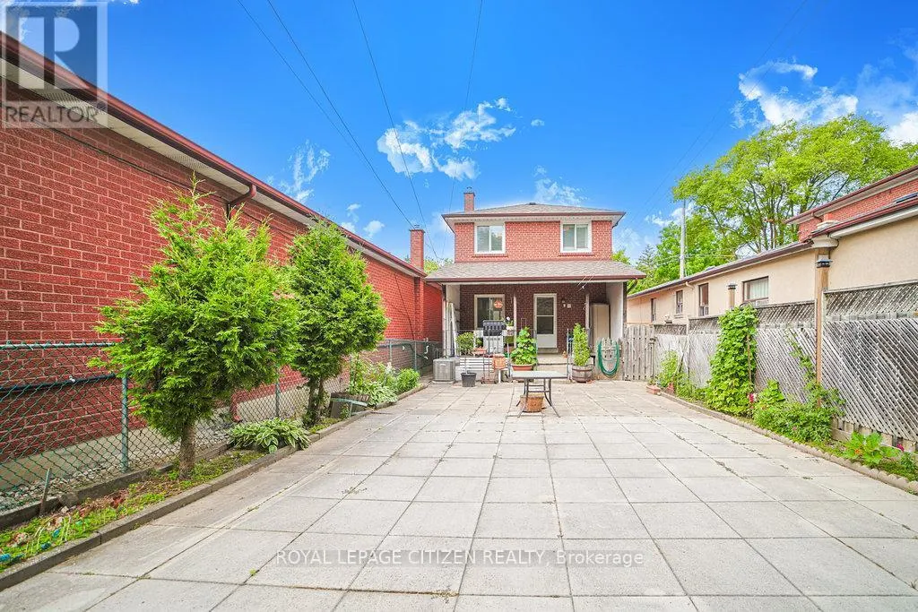 347 HARVIE AVENUE