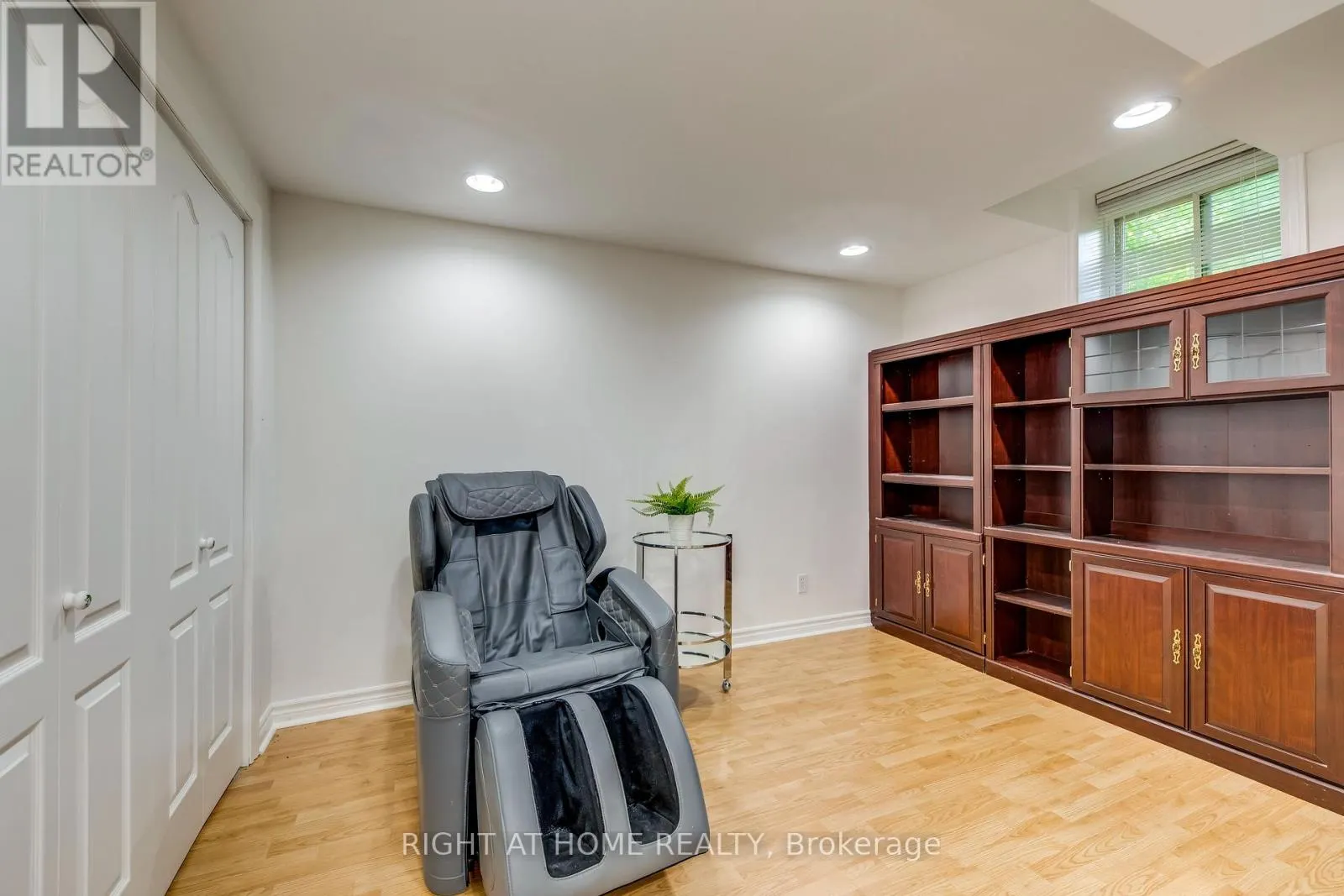 226 HOWELL ROAD