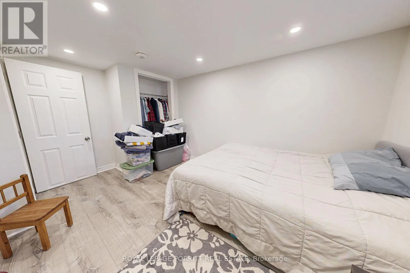 217 ALDERBRAE AVENUE