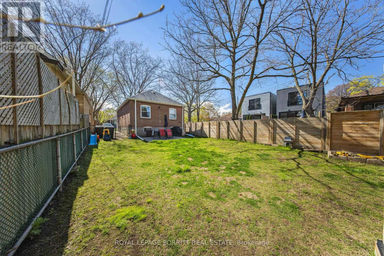 217 ALDERBRAE AVENUE