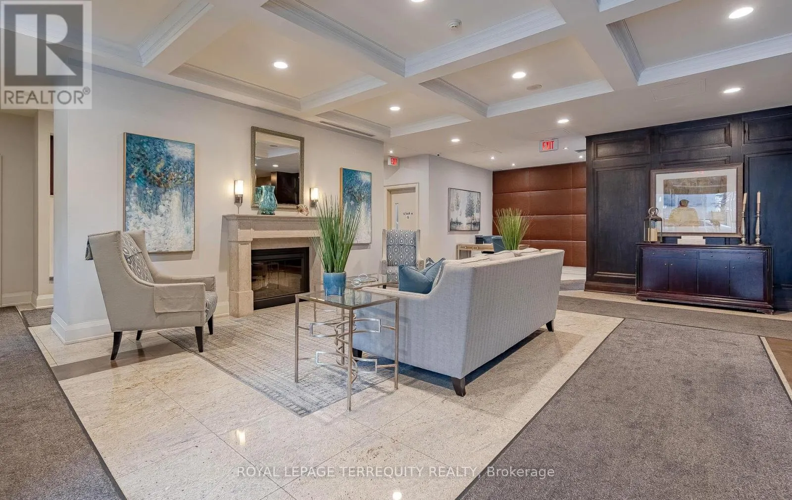 1302 - 1135 ROYAL YORK ROAD