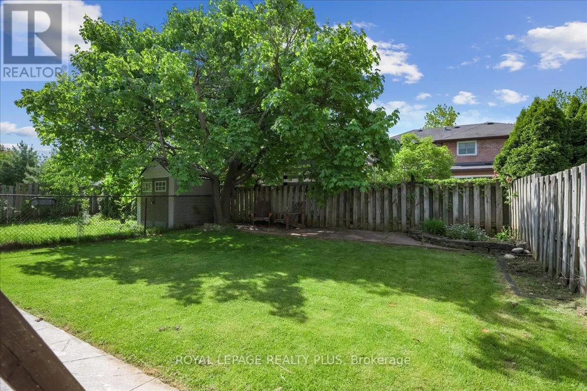284 RIMMINGTON DRIVE