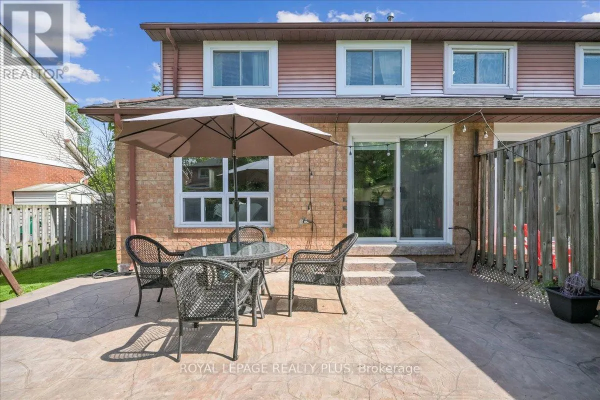 284 RIMMINGTON DRIVE