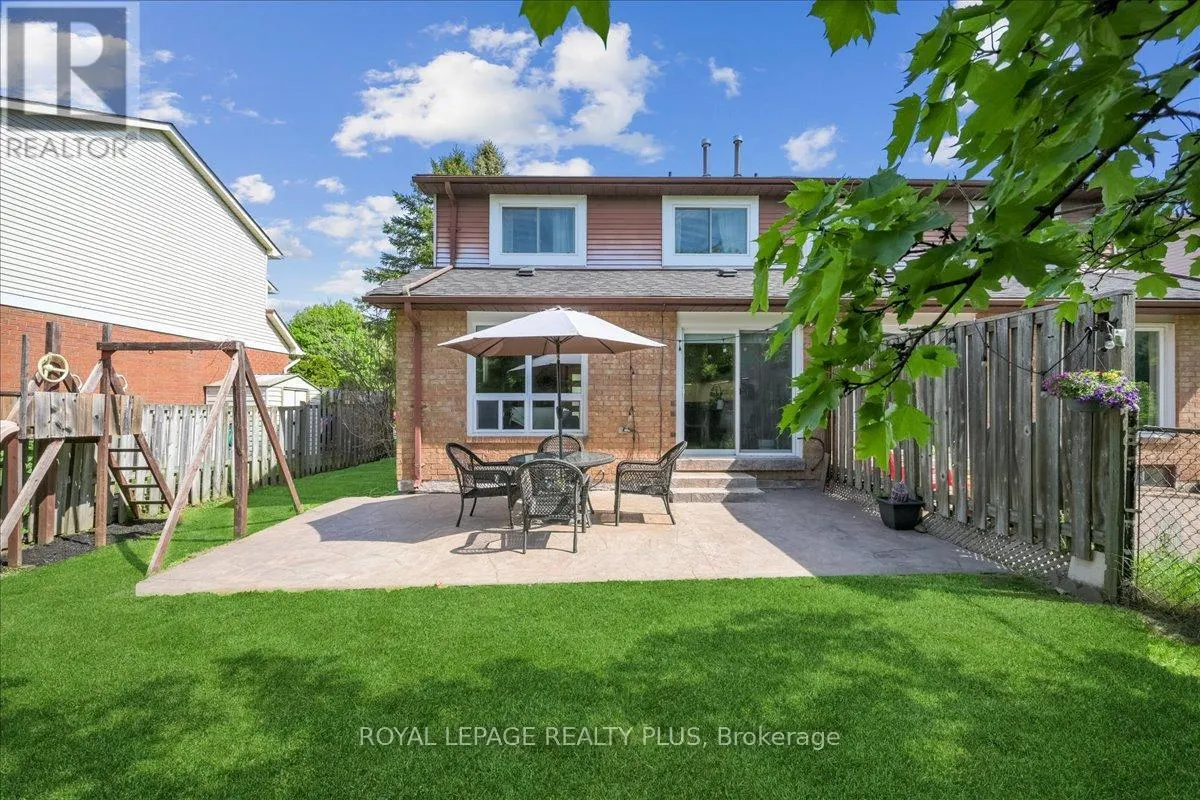 284 RIMMINGTON DRIVE