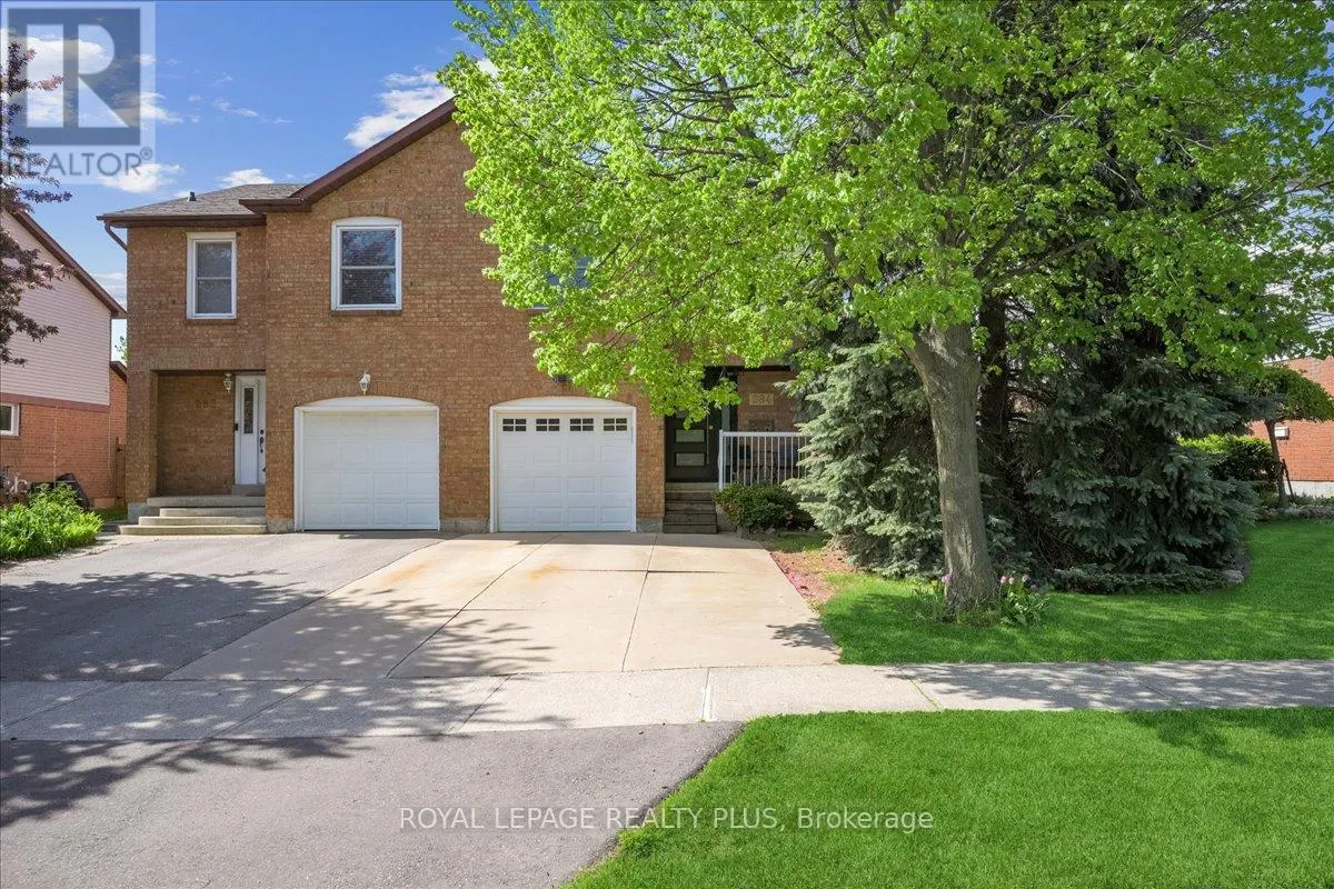 284 RIMMINGTON DRIVE