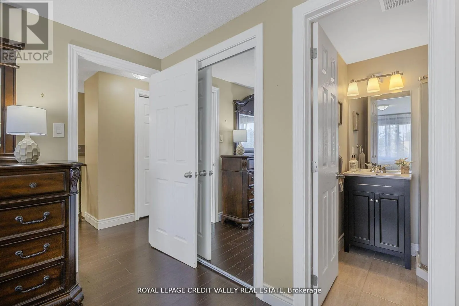 28 KINCAID COURT