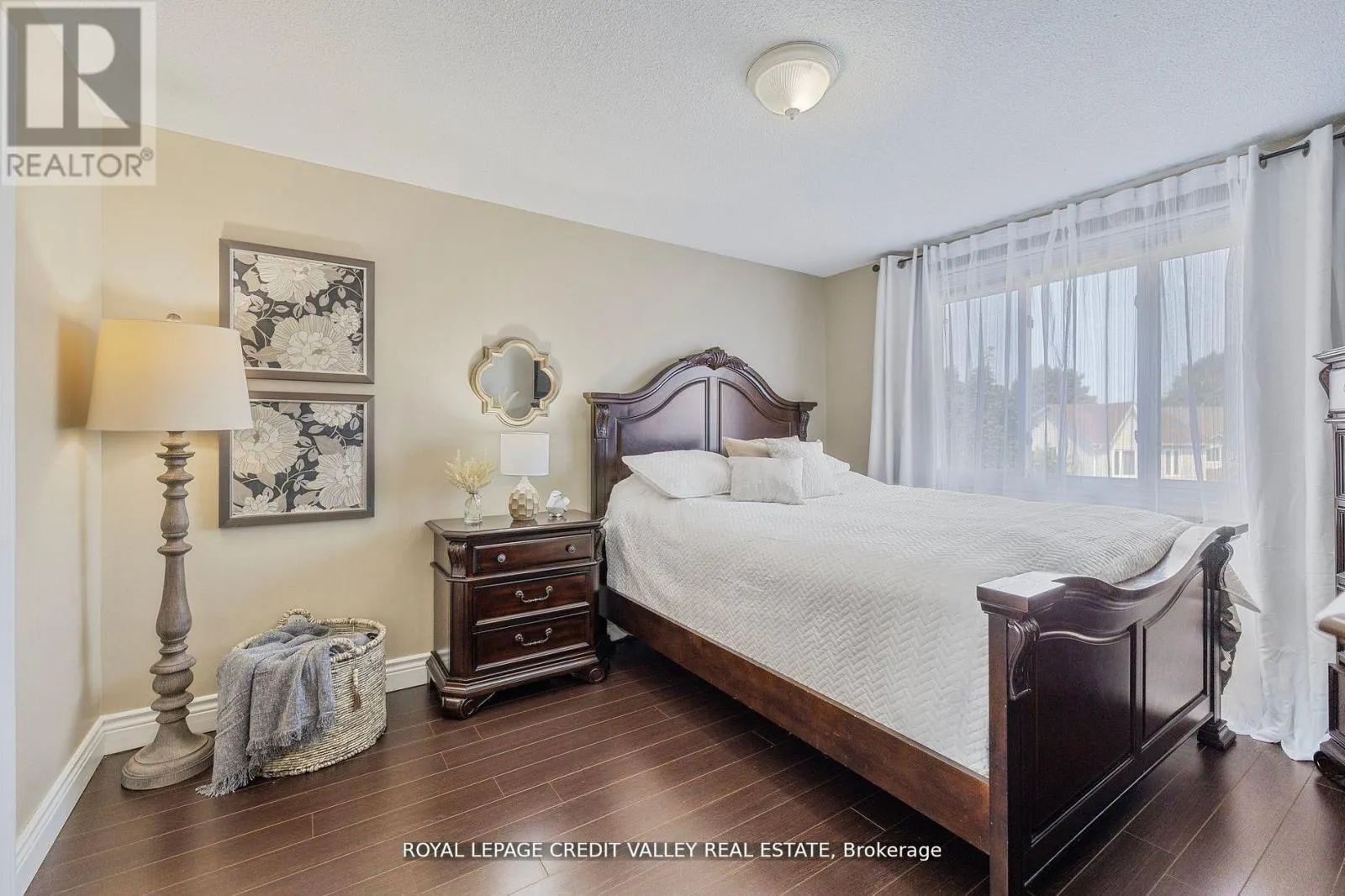28 KINCAID COURT