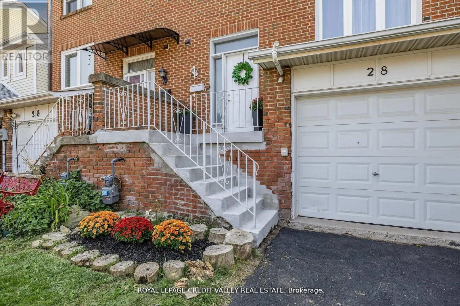 28 KINCAID COURT