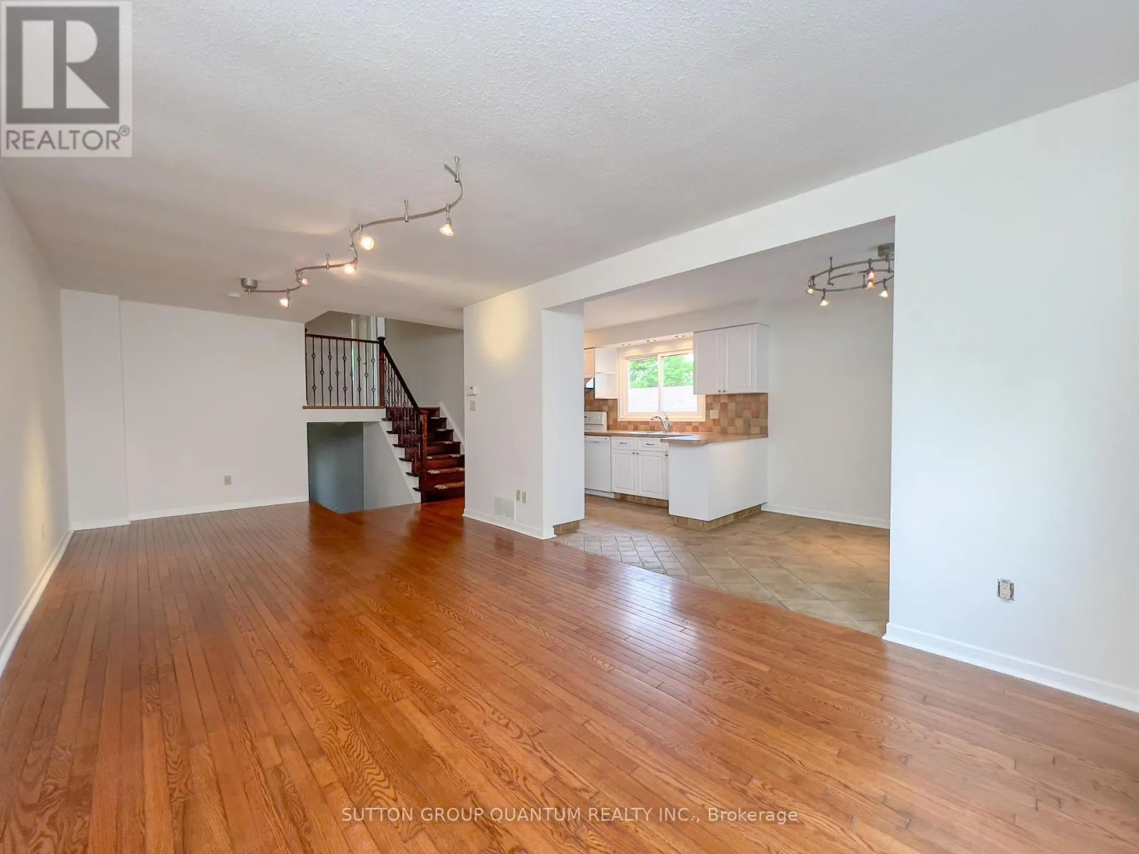 4262 JEFTON CRESCENT