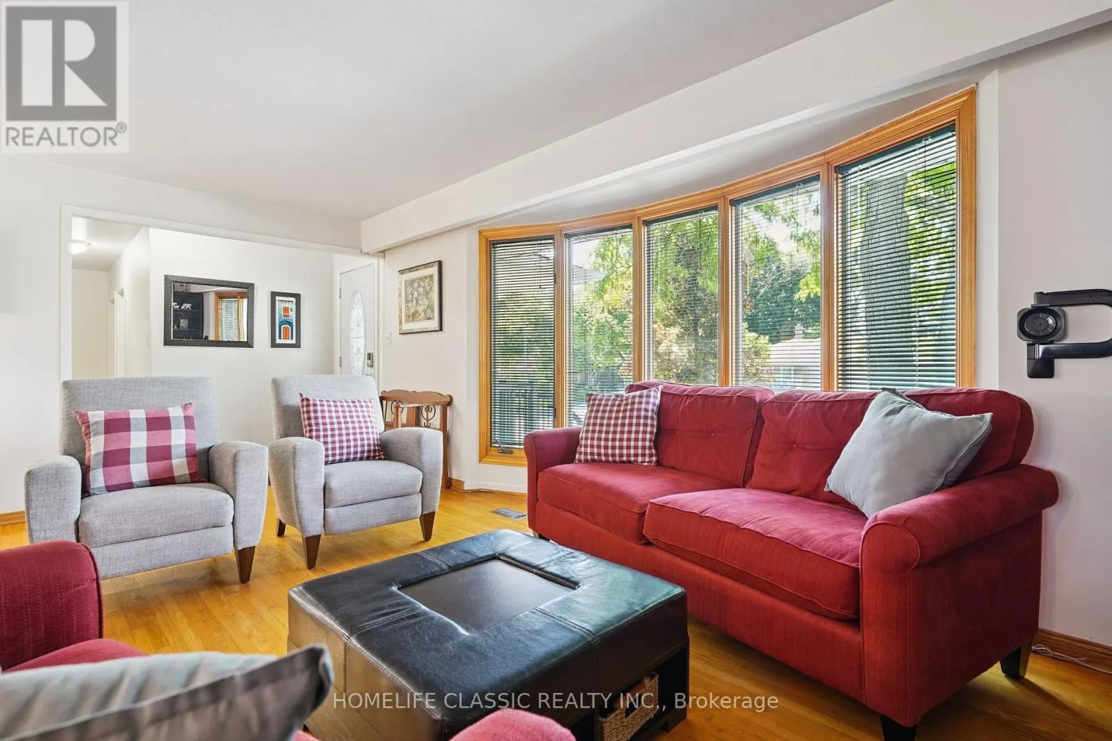 67 BEAVER BEND CRESCENT