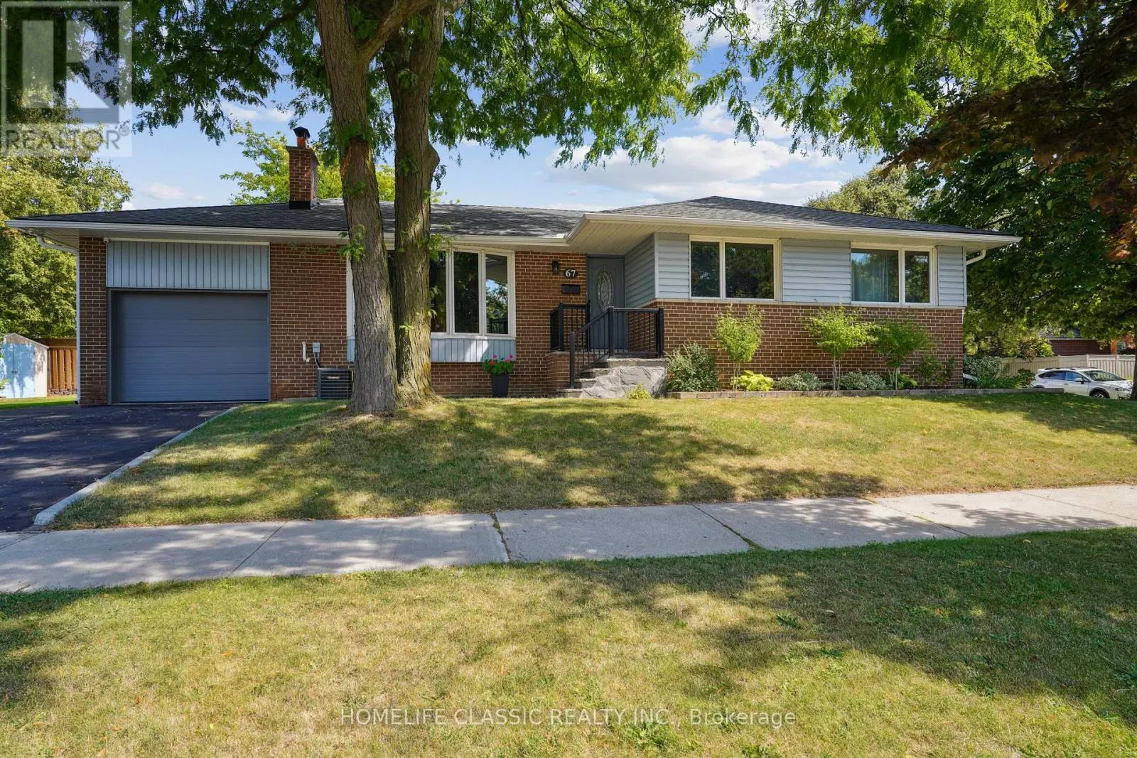 67 BEAVER BEND CRESCENT