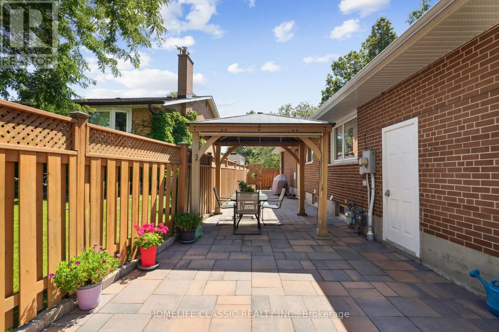 67 BEAVER BEND CRESCENT