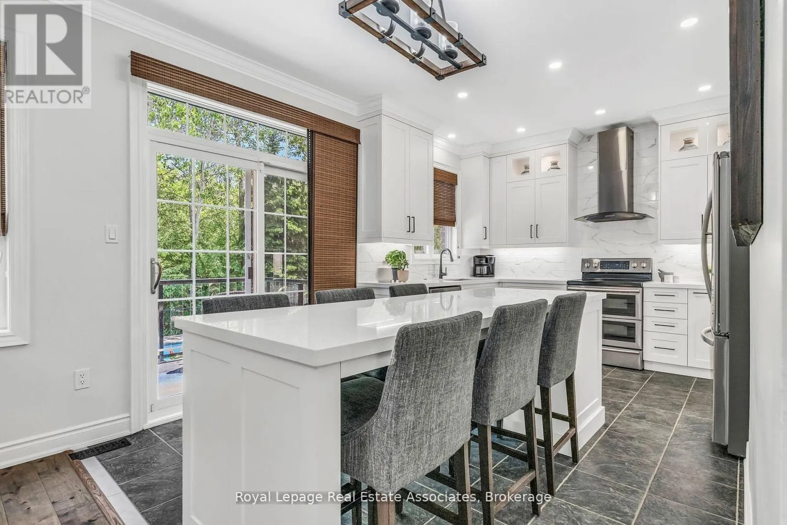 273 DUSKYWING WAY
