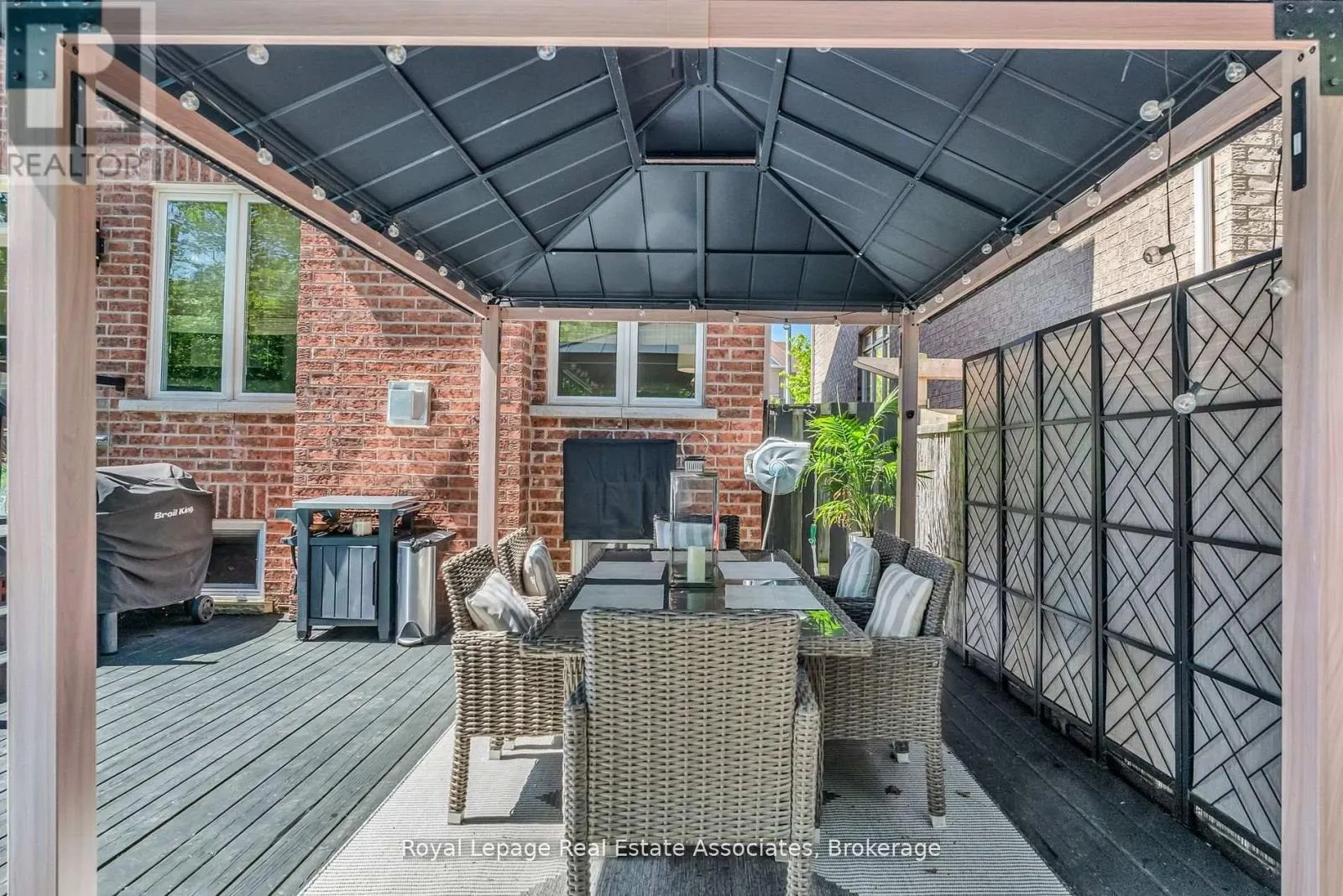 273 DUSKYWING WAY