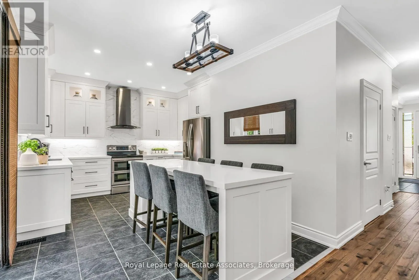 273 DUSKYWING WAY