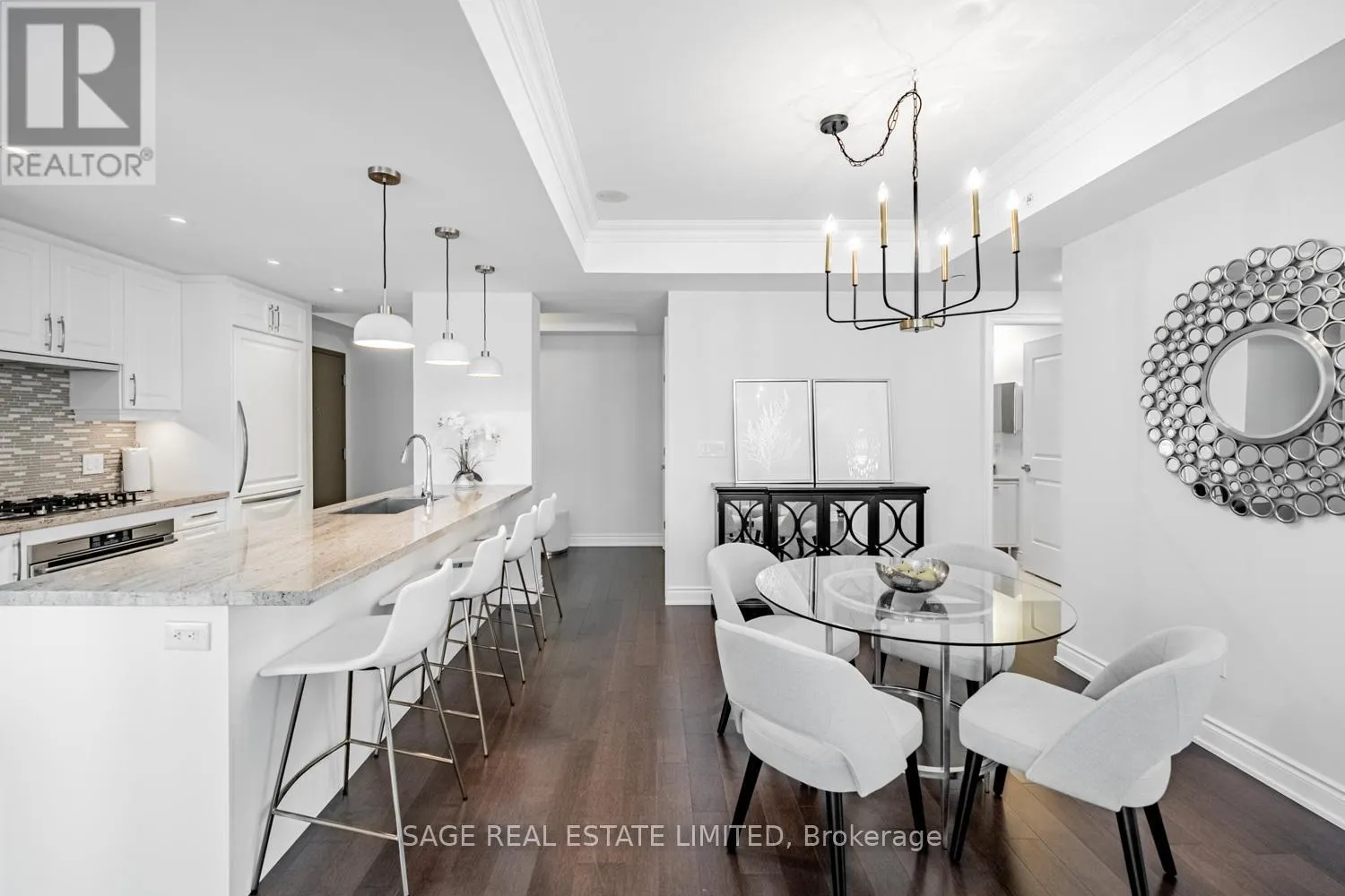 413 - 3500 LAKESHORE ROAD W