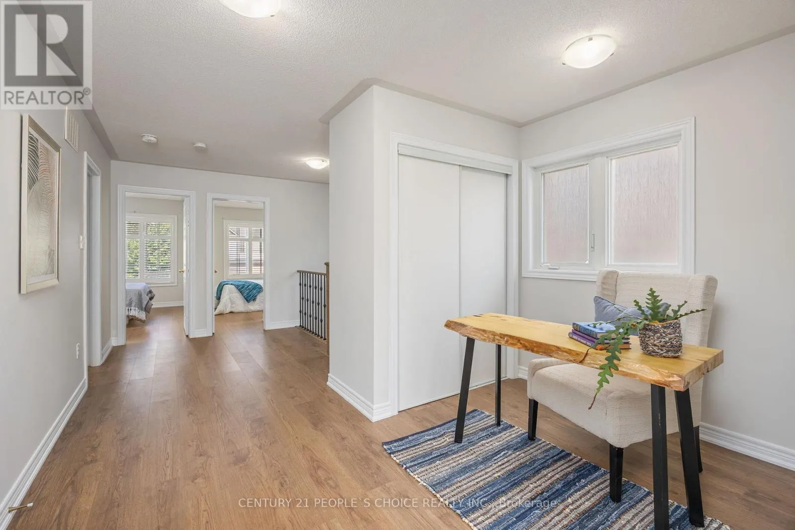 32 FRENCHPARK CIRCLE NW
