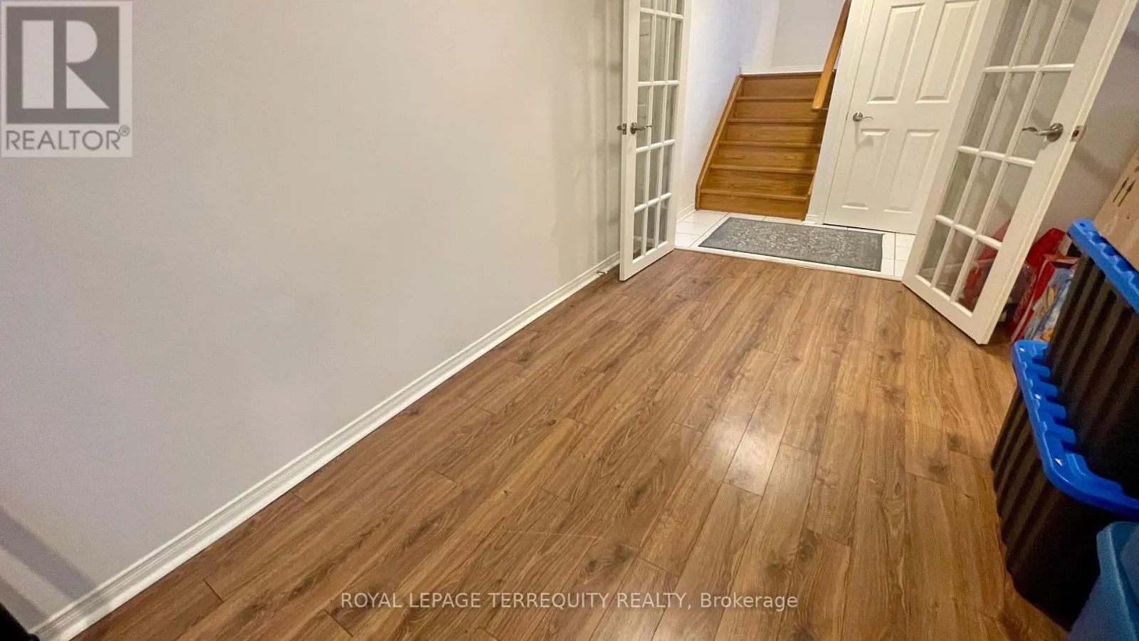 22 - 1588 SOUTH PARADE COURT