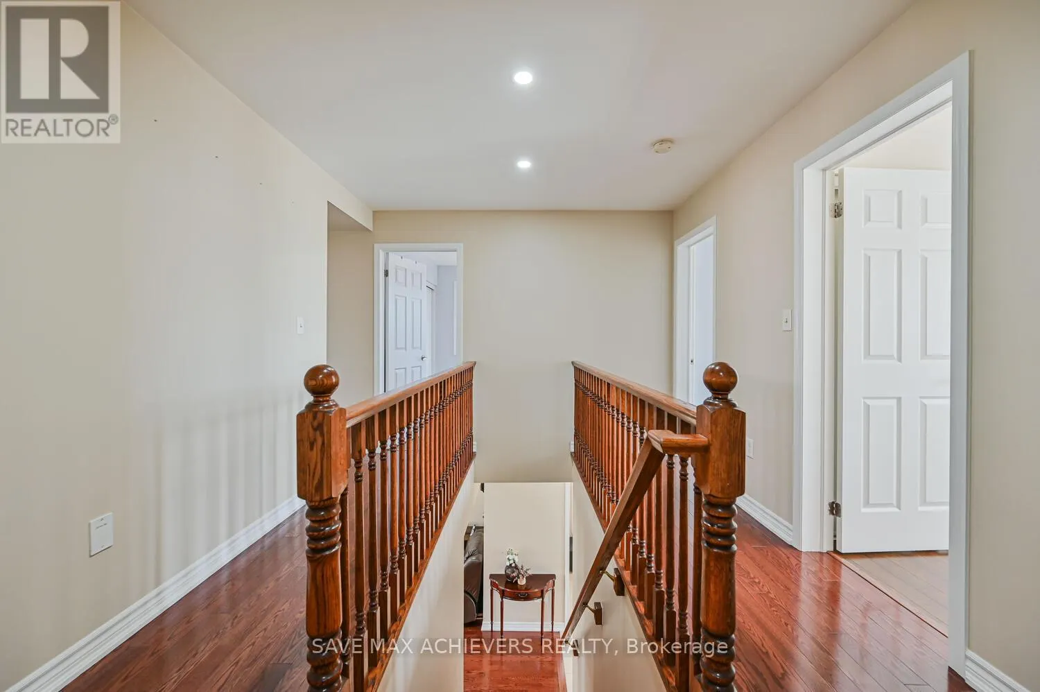 37 BLOOM DRIVE