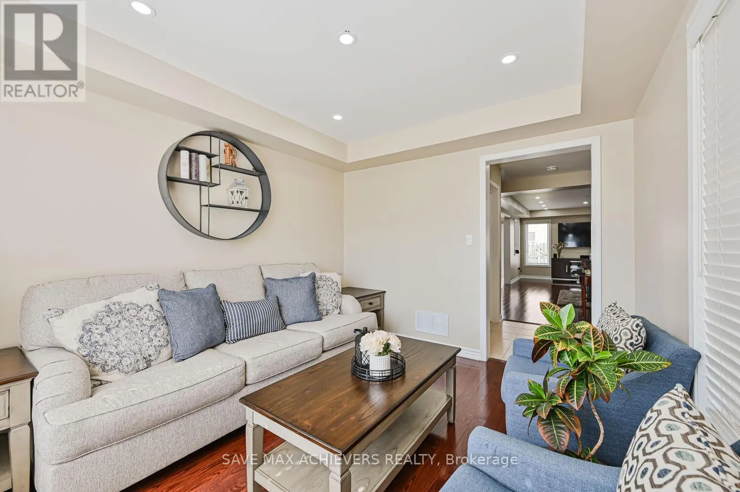 37 BLOOM DRIVE