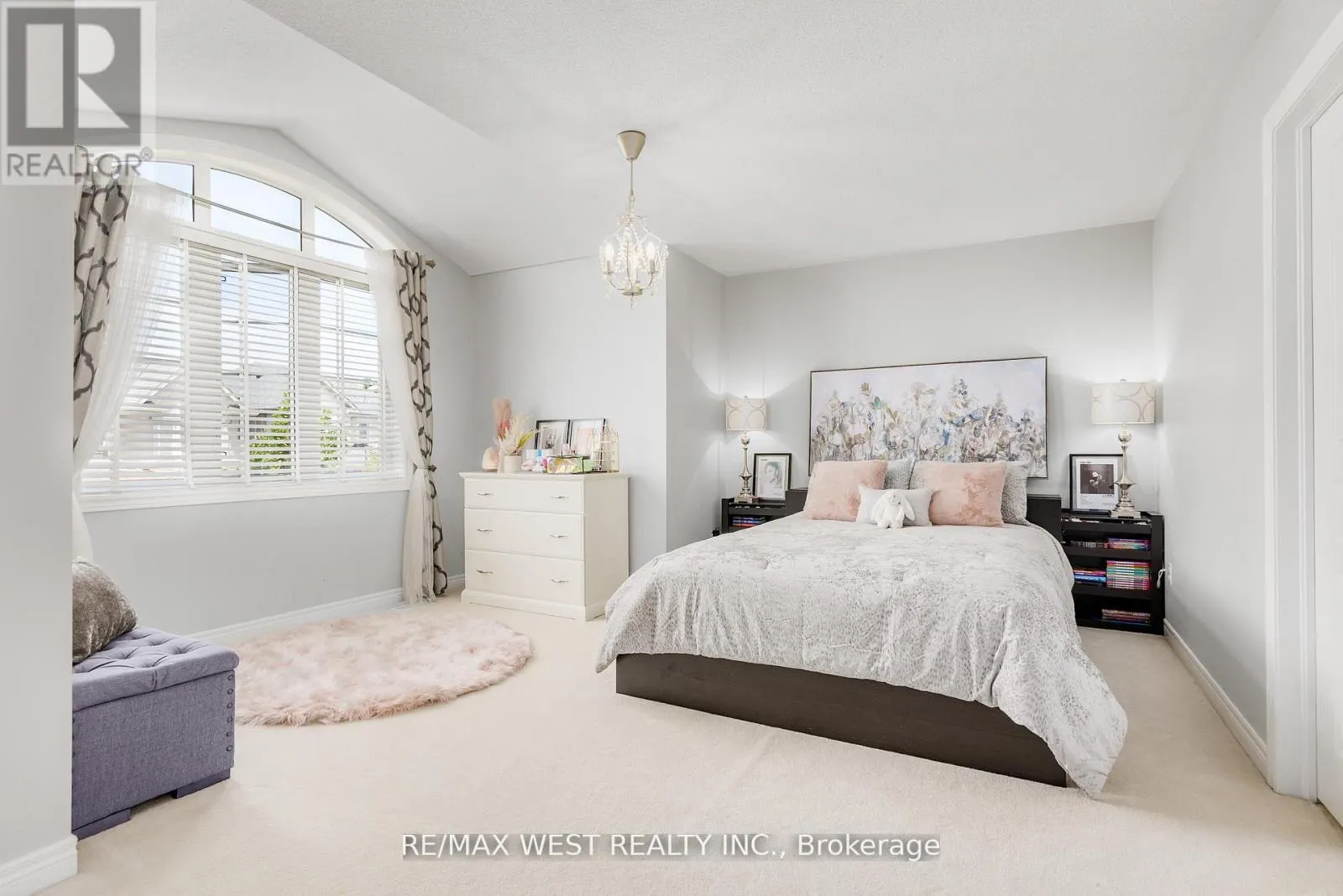 418 HIDDEN TRAIL CIRCLE