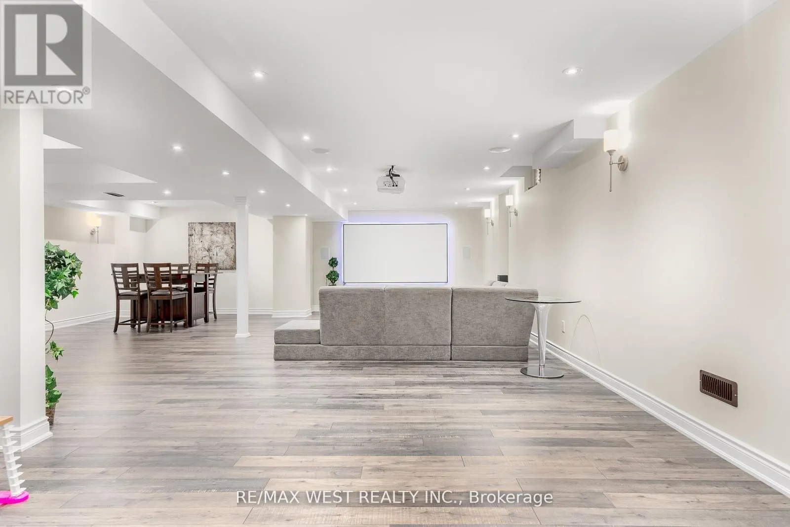 418 HIDDEN TRAIL CIRCLE