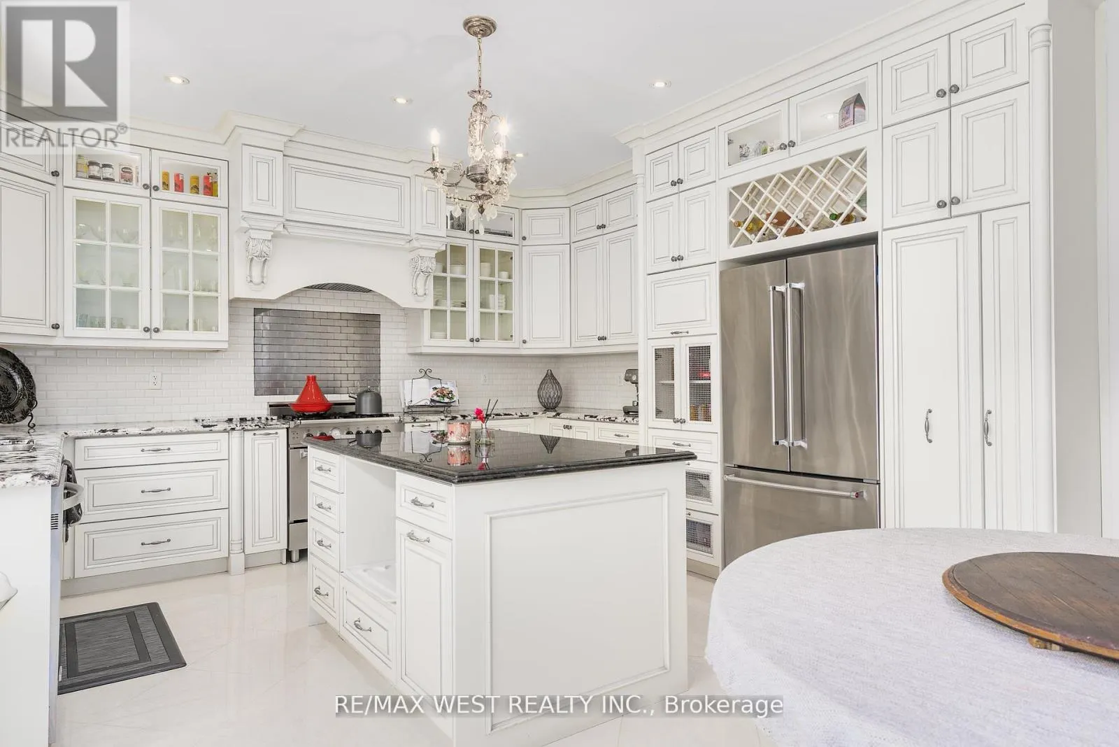 418 HIDDEN TRAIL CIRCLE