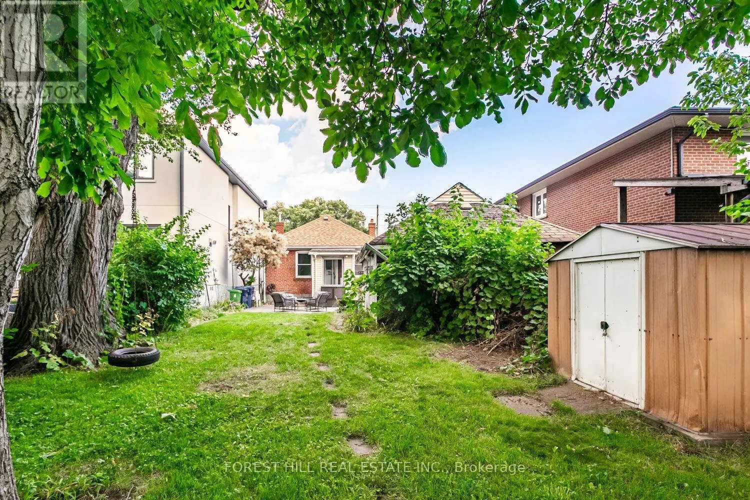 182 PARK LAWN ROAD