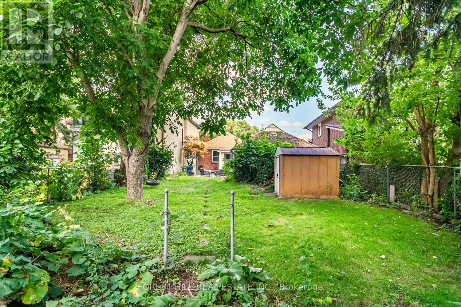 182 PARK LAWN ROAD