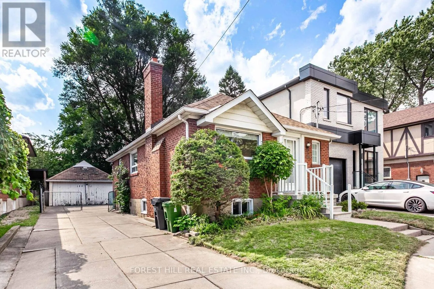 182 PARK LAWN ROAD