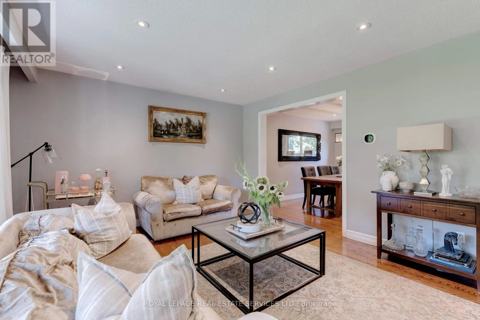 297 SUNSET DRIVE