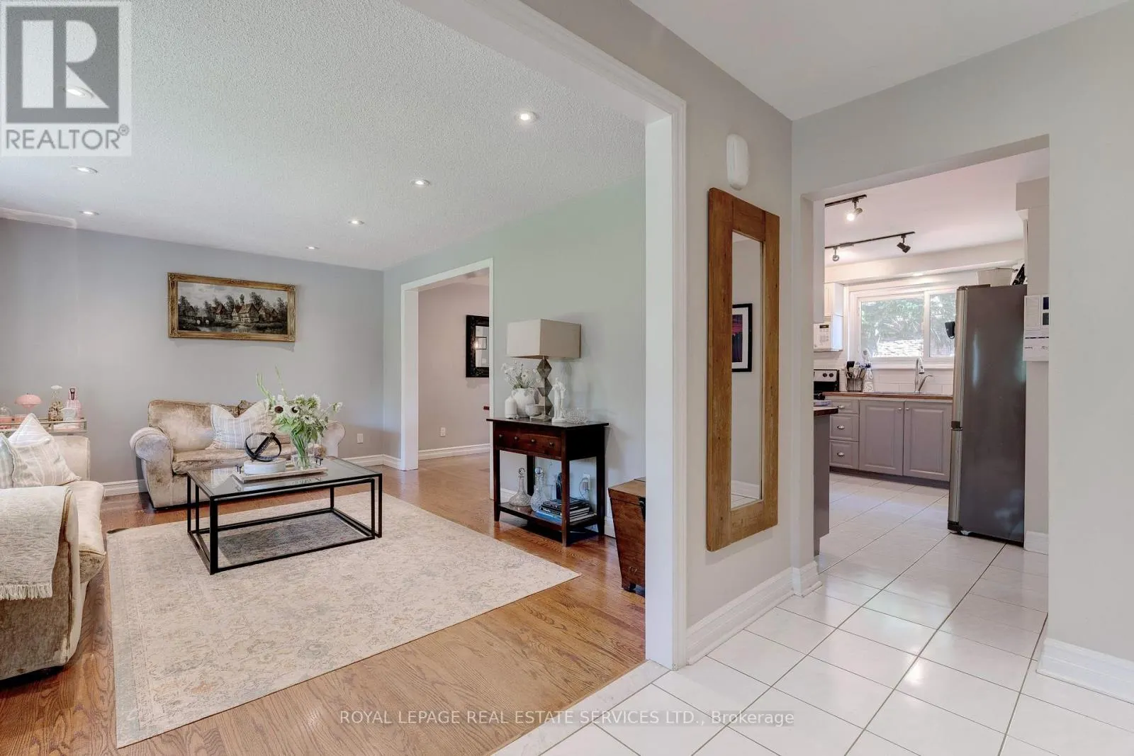 297 SUNSET DRIVE