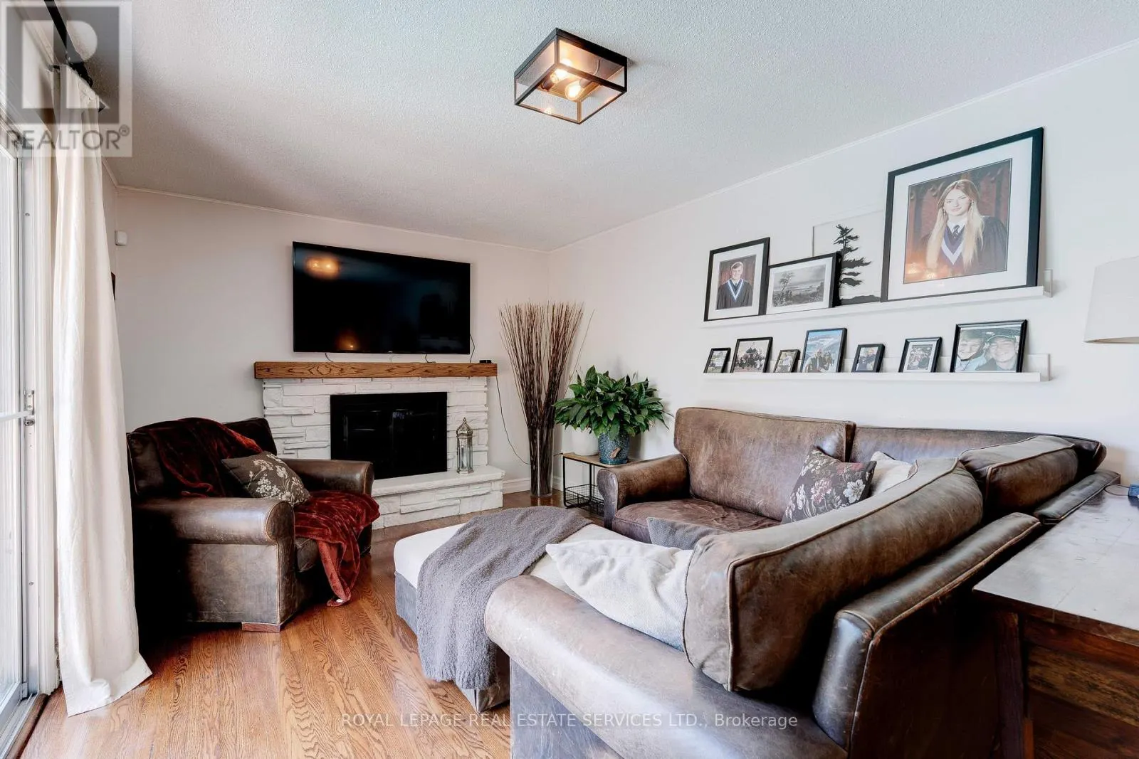 297 SUNSET DRIVE