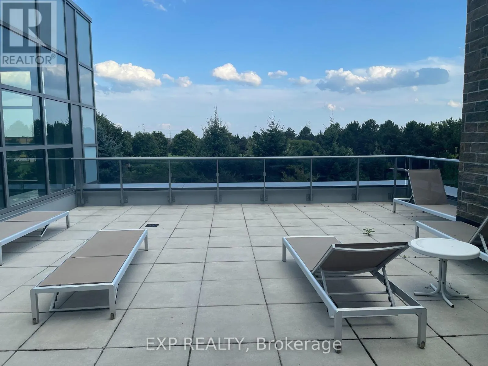 105 - 4677 GLEN ERIN DRIVE