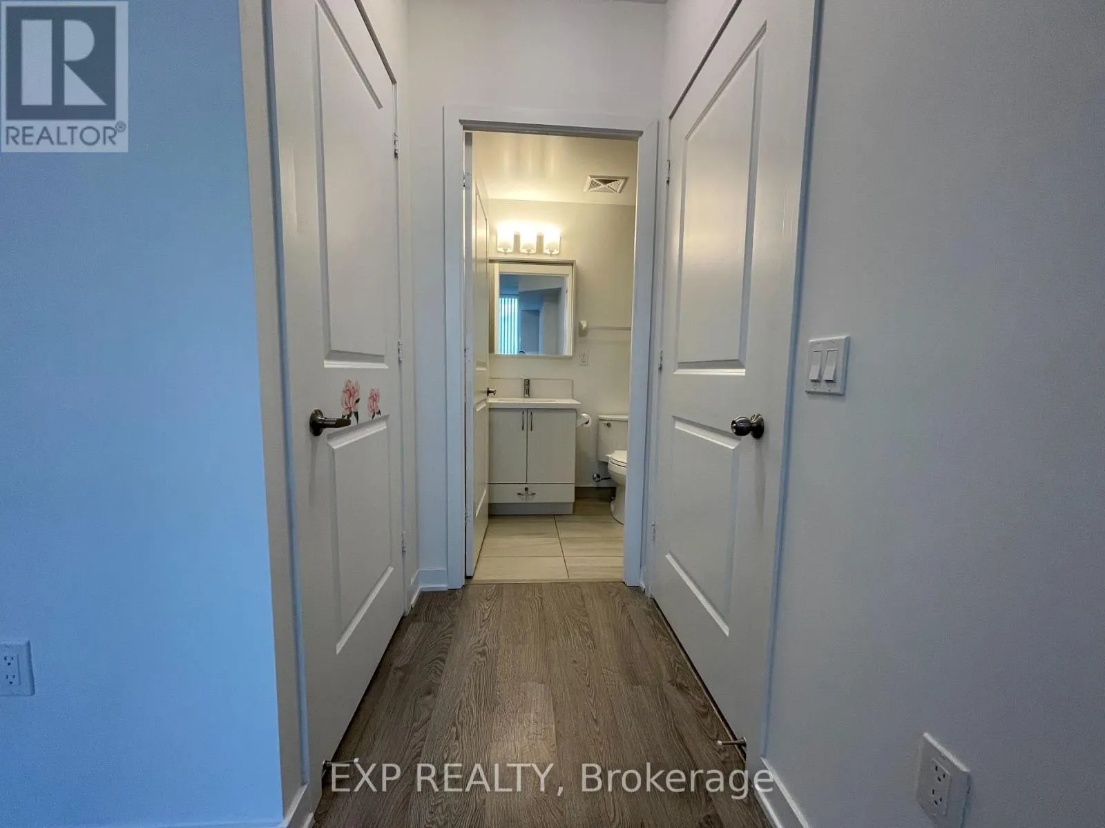 105 - 4677 GLEN ERIN DRIVE