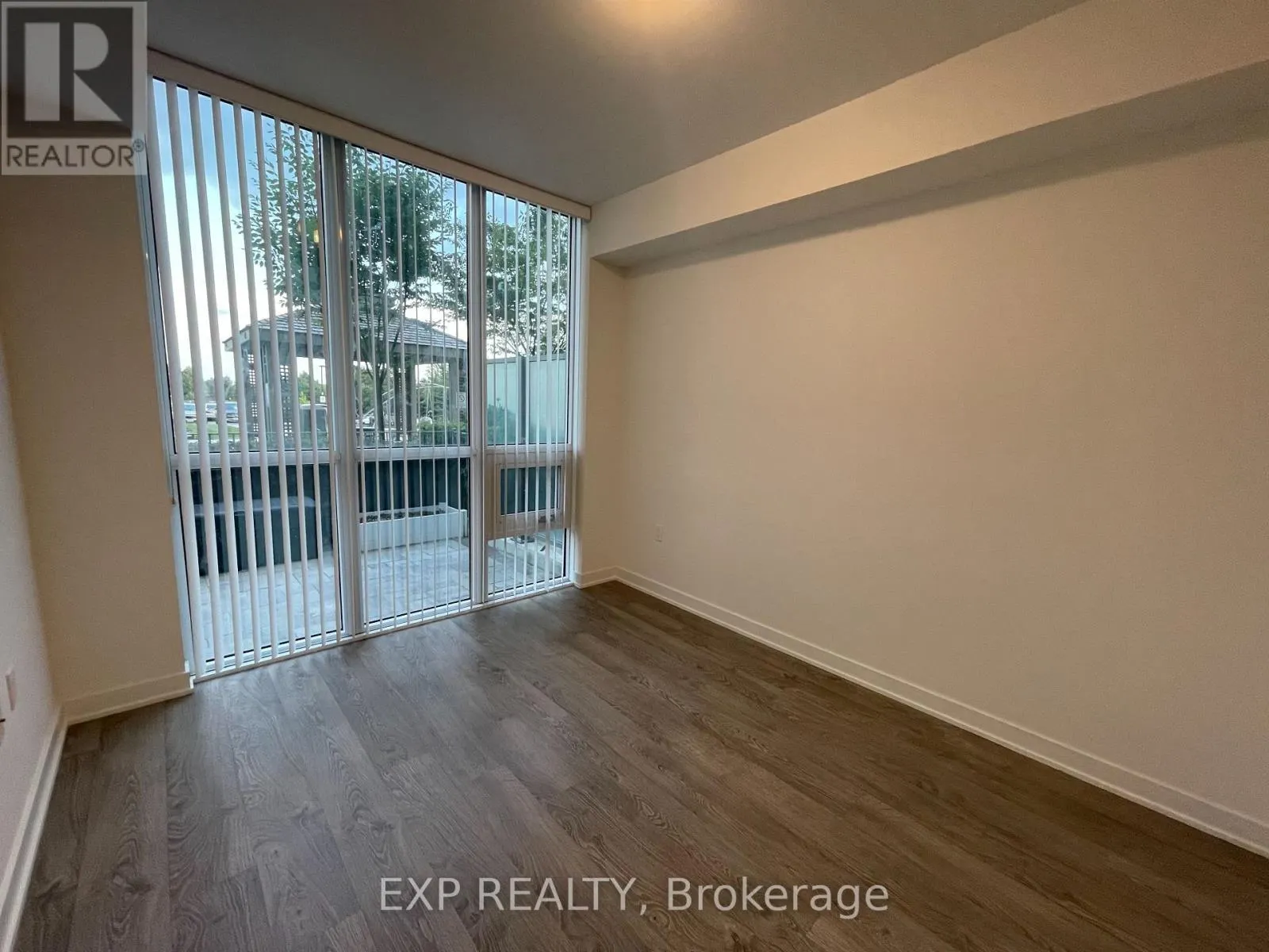 105 - 4677 GLEN ERIN DRIVE