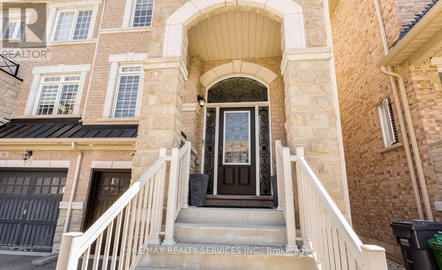 14 ROCKMAN CRESCENT