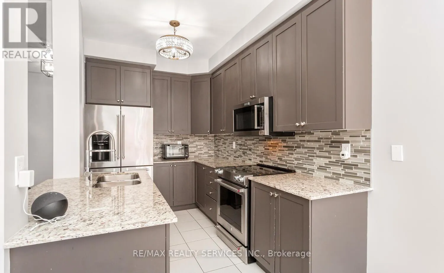 14 ROCKMAN CRESCENT